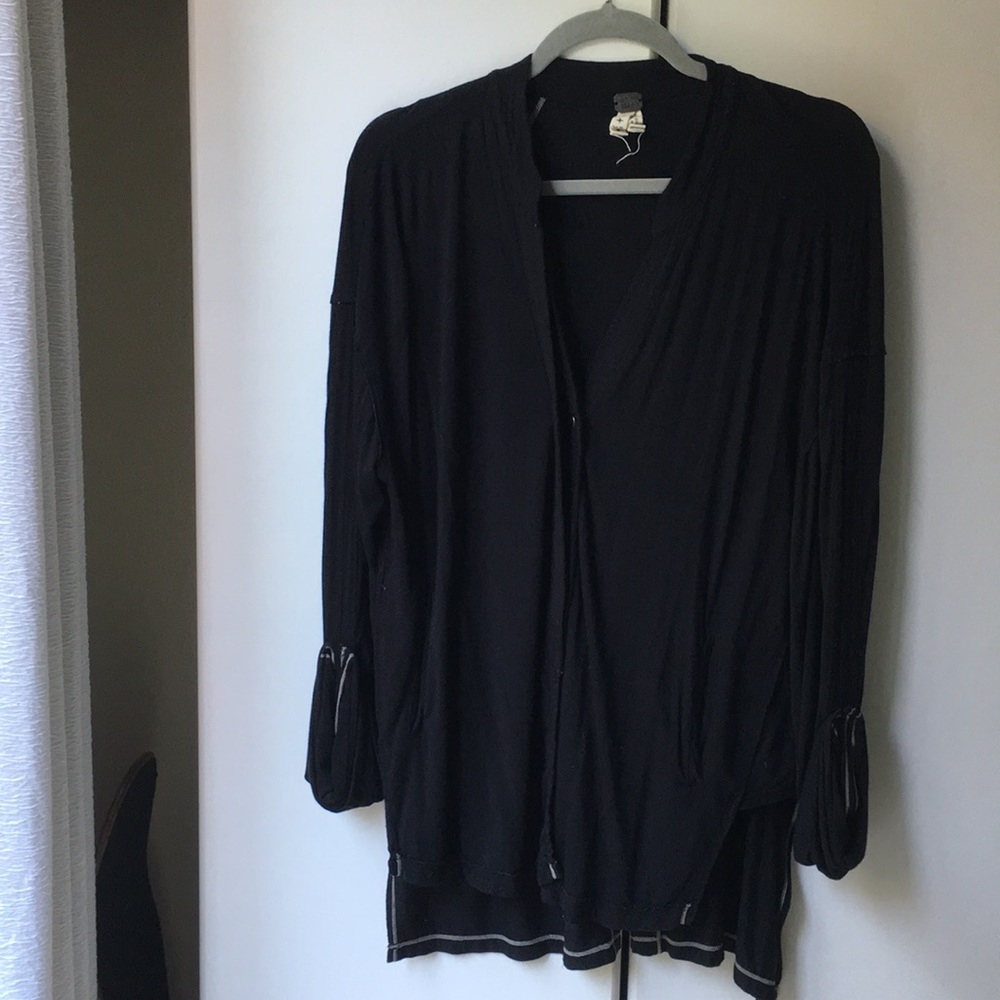 Free People button up tunic